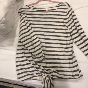 Stripped knot shirt
